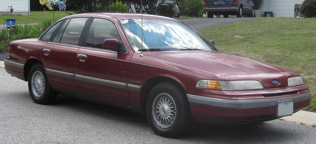 Ford Crown Victoria LX 1992