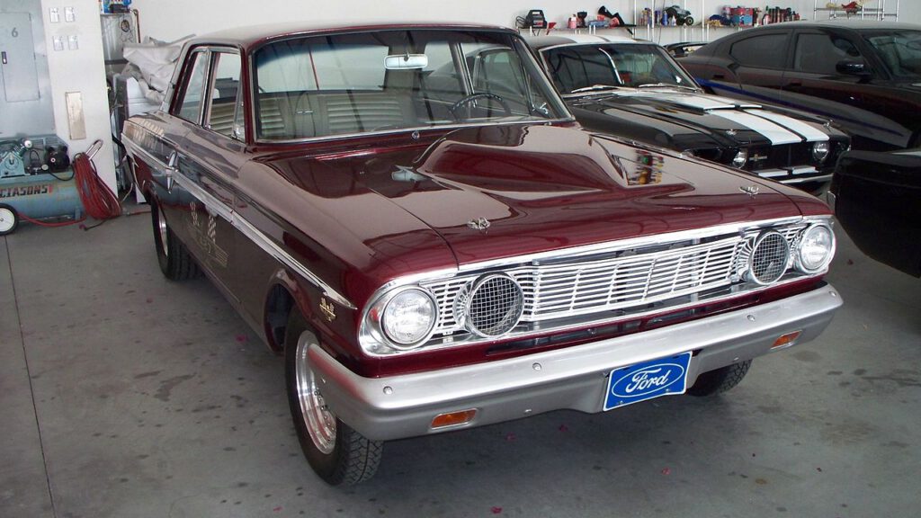 Ford Fairlane Thunderbolt 1964